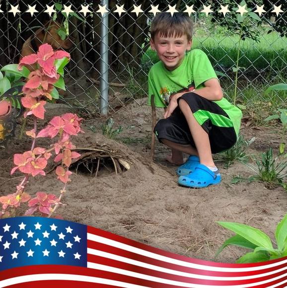 Meet your Posher, Chris - Picture 1 of 1